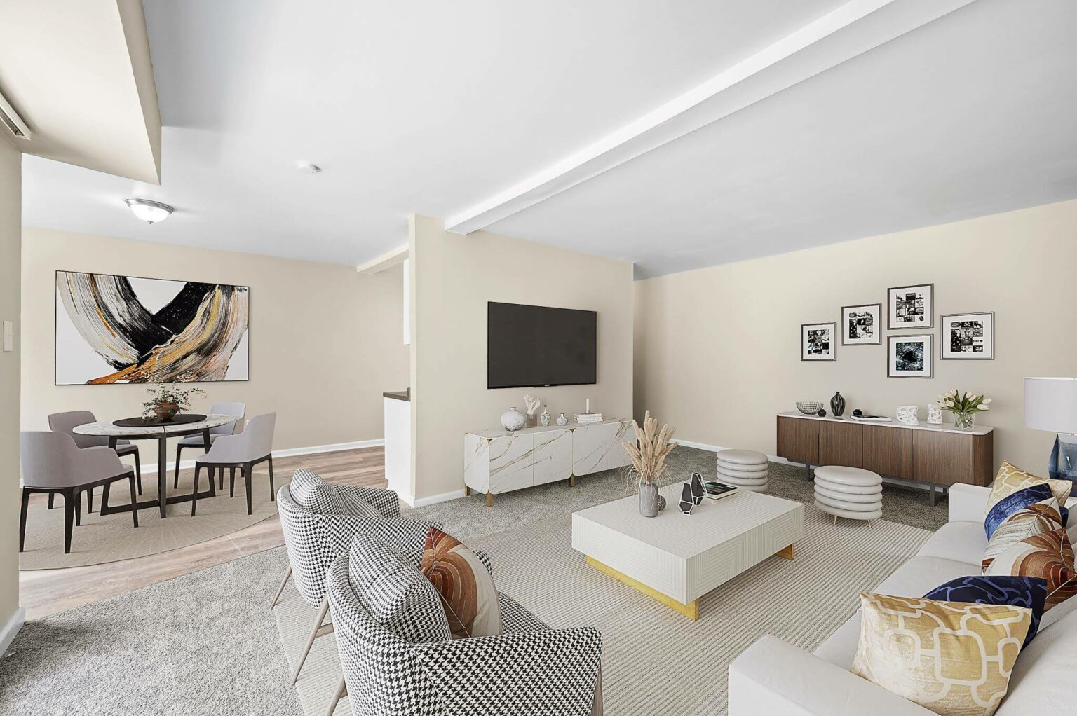 Photos of Apartments & Amenities Dover Estates